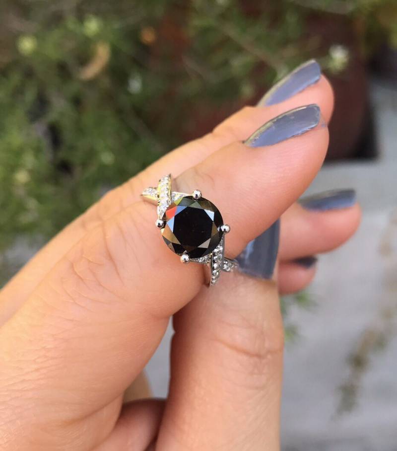 Weißgold Verlobung Schwarz Diamant Verlobungsring Ehering 14K Mit 8mm Runde Zentrum Damen Feine Edelsteine - V1106 von JewelryArtworkByVick