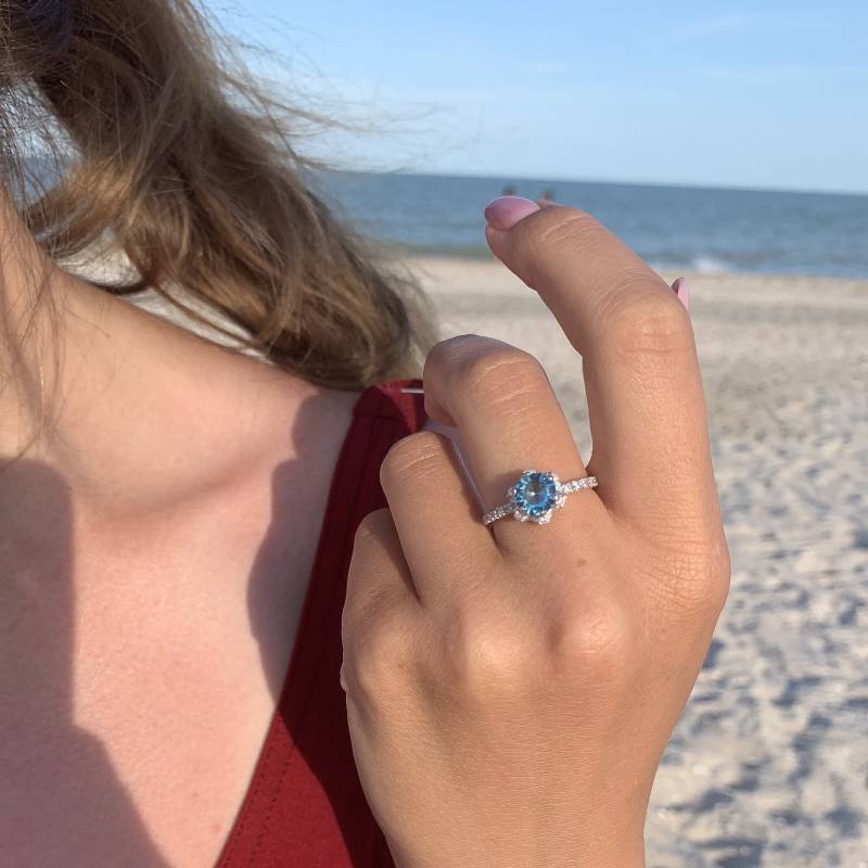 Art-Deco-Stil Verlobungsring, Blautopas-Silberring, Ring Im Antiken Stil, 1.0 Ct Verlobungsring Rundschliff, Jubiläumsring Für Sie von JewelryAsteria