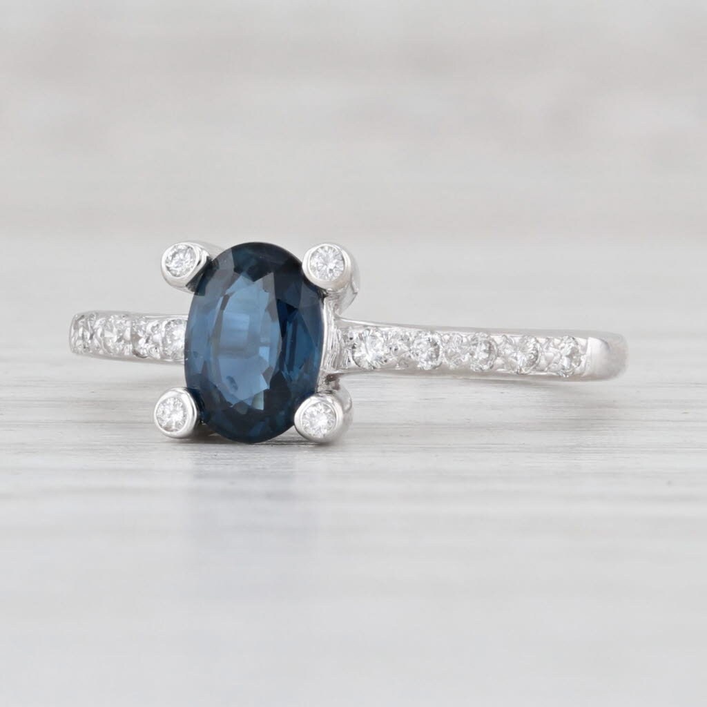 1.02Ctw Blauer Saphir Diamant Ring 750 Weißgold Größe 5.5 Für Die Verlobung von JewelryAuthority