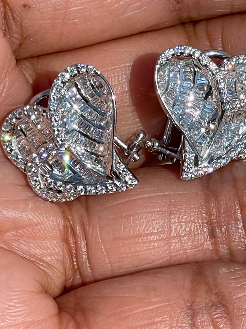 Angebot Weißgold Diamant Herz Ohrringe, Schmuck, Valentinstag Geschenk, Geschenk von JewelryBYJuhi