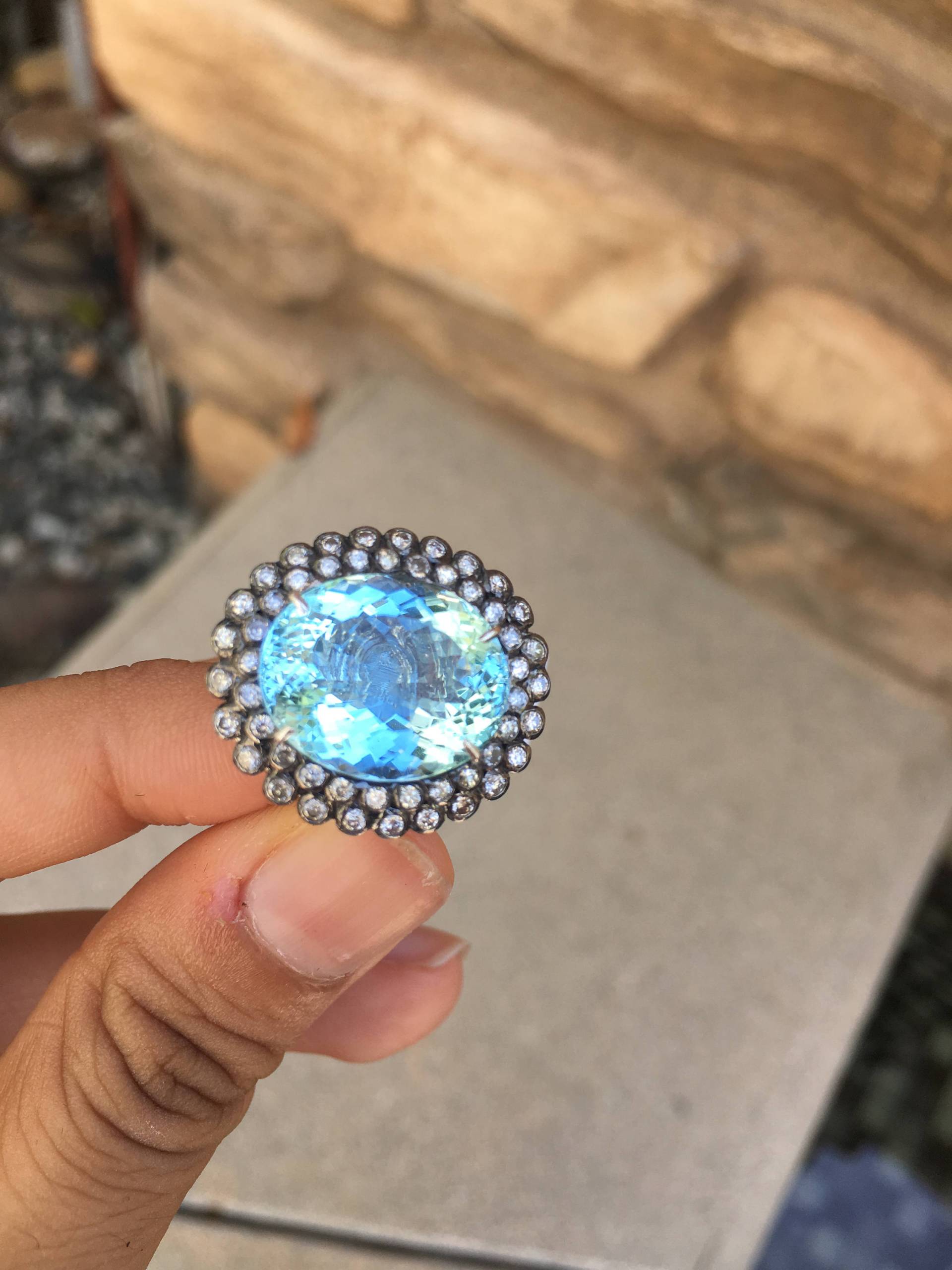 Feine Aquamarin Cocktailring, Ring, Weißgold Statement Diamant Verlobungsring, Halo Verlobungsring von JewelryBYJuhi