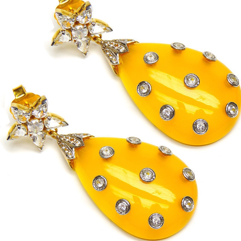 Gelber Sternohrring, Ausgefallener Edelsteinohrring, Edelstein Handgefertigte Ohrringe, Designer Silberohrring, Sterlingsilber-Topasohrring von JewelryBYJuhi