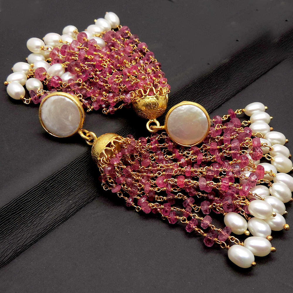 Rubin Perlenohrringe, Vergoldete Sterling Silber Ohrringe, Weihnachten Sonderpreis von JewelryBYJuhi