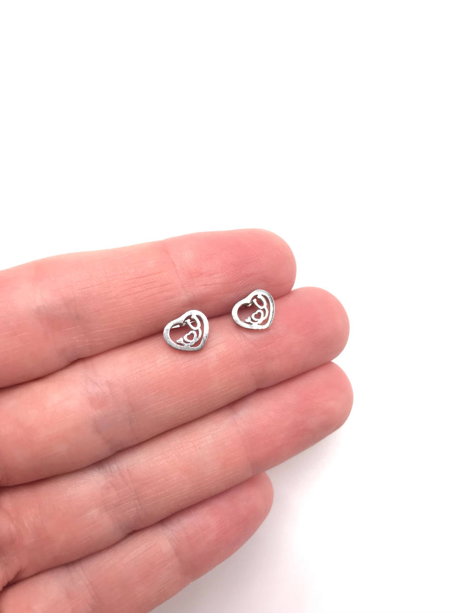 Mini Stethoskop Ohrringe Krankenschwester Geschenk Rn Abschluss Doktor Greys Anatomy Herz Silber Rose Gold Mini Stethoskop Ohrringe Krankenschwester Geschenk Rn Abschluss Doktor Greys Anatomy Herz Silber Rose Gold von JewelryBarLove