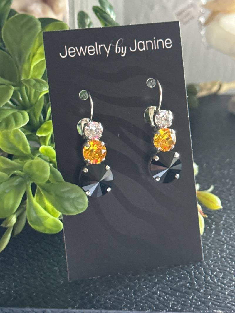 Elegante Schwarze Swarovski Kristall Ohrringe Mit Rhodium Überzogen Elegante Schwarze Swarovski Kristall Ohrringe Mit Rhodium Überzogen von JewelryByJanine
