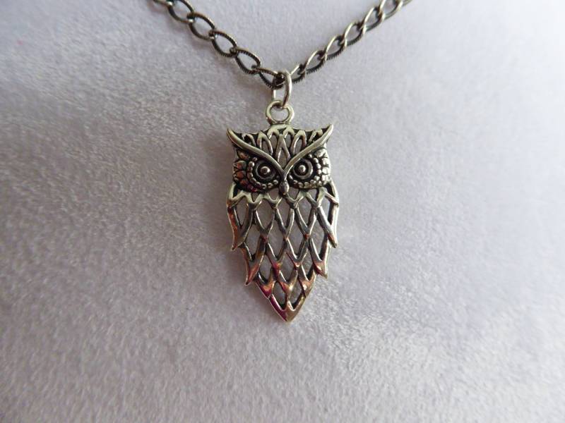 Eulen-Halskette Aus Sterlingsilber Eulen-Halskette Aus Sterlingsilber von JewelryArtByLaDeane