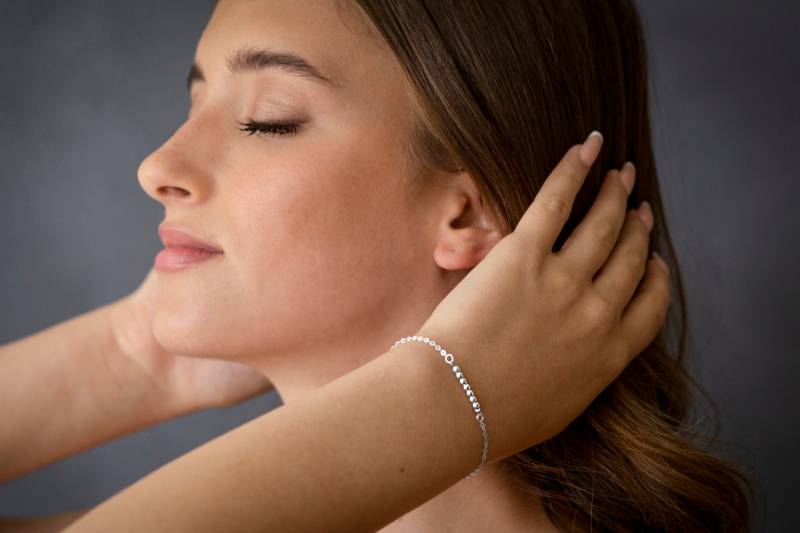 Silber Perlen Armband, Minimal Brautjungfern Schmuck, Geschenk, Dünn Schlicht Geschenk von JewelryByMagoo