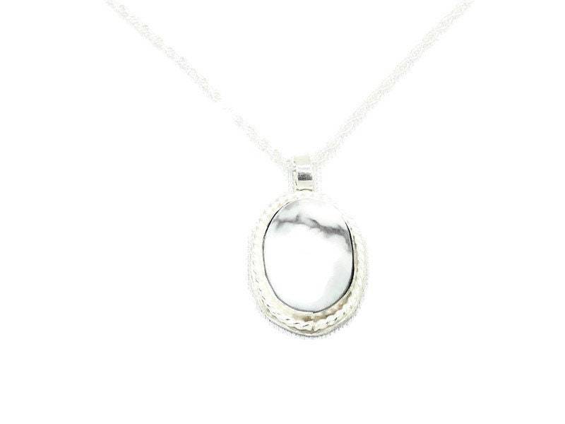 Howlith Sterling Silber Anhänger Kette An Verstellbarer Seilkette von DesertJewelsandRagz