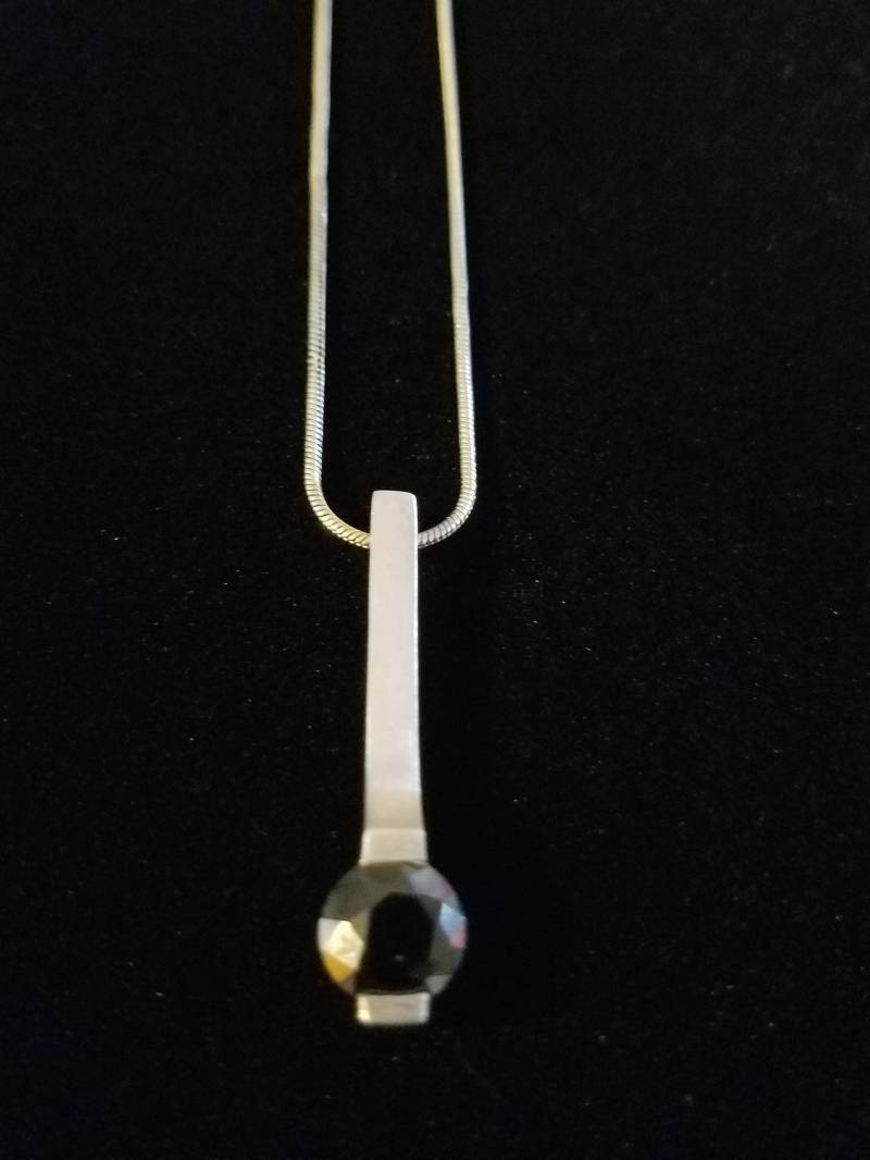 Cp029 Facettierte Onyx Auf Sterling Silber Bar Mit Halskette - Vintage Cp029 Facettierte Onyx Auf Sterling Silber Bar Mit Halskette - Vintage von JewelryByMissCarly