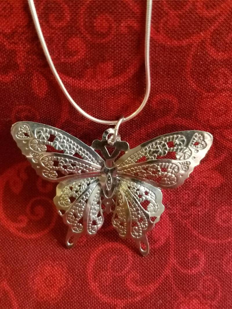 Cp086 Filigrane Schmetterling Sterling Silber Anhänger Mit Halskette - Vintage von JewelryByMissCarly