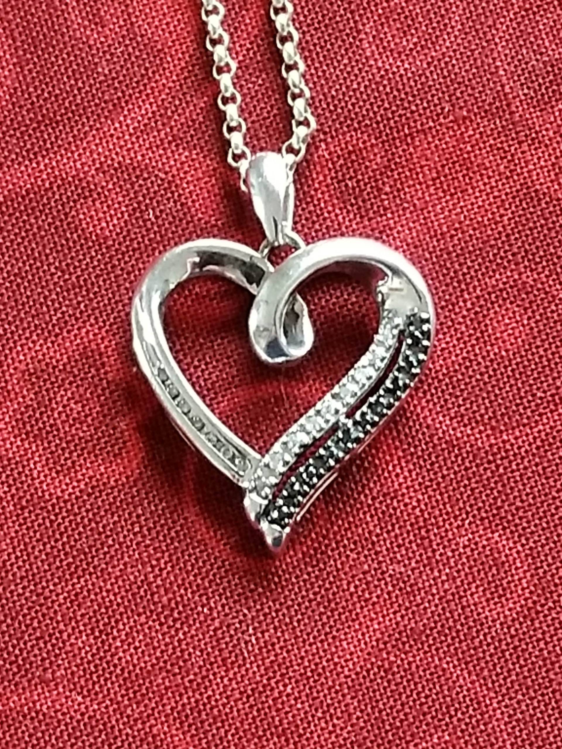Cp102 Diamanten in Sterling Silber Herz Mit Halskette - Vintage Cp102 Diamanten in Sterling Silber Herz Mit Halskette - Vintage von JewelryByMissCarly