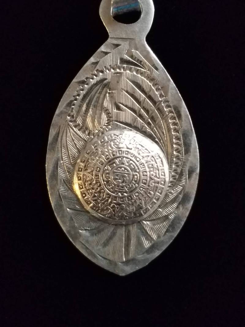 Cp118 Maya Kalender Anhänger in Sterling Silber Mit Halskette - Vintage von JewelryByMissCarly