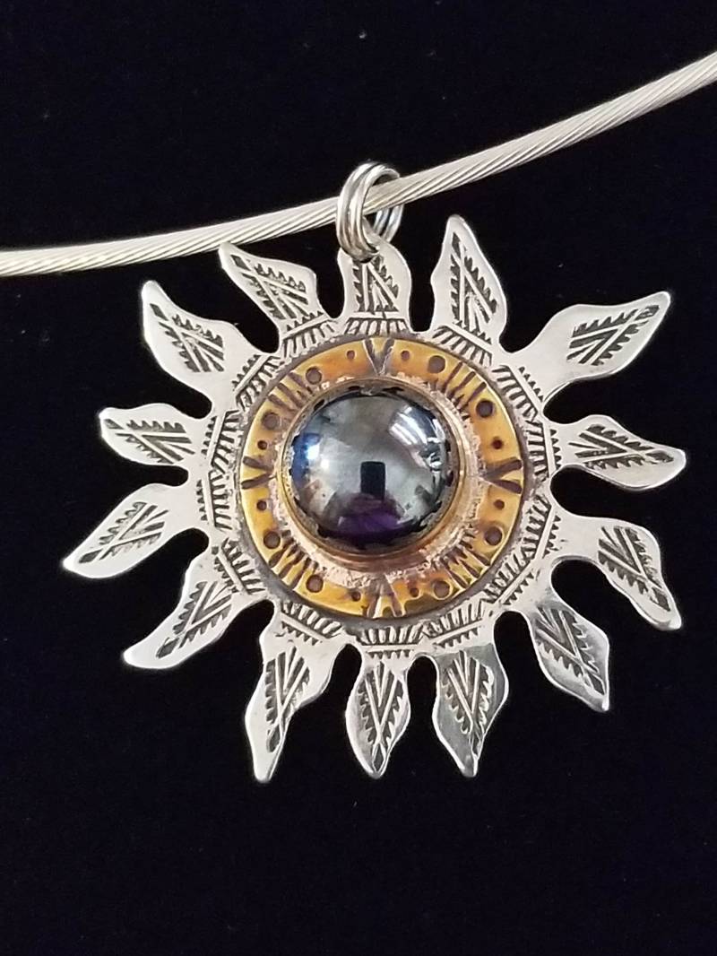 Cp163 Sunburst Anhänger in Sterling Silber Mit Halsband Halskette - Vintage Cp163 Sunburst Anhänger in Sterling Silber Mit Halsband Halskette - Vintage von JewelryByMissCarly