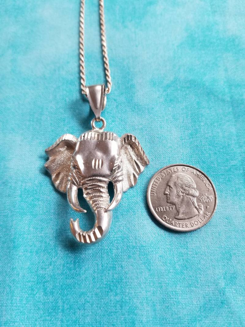 Cp190 Große Elefant Kopf Anhänger in Sterling Silber Mit Seil Kette - Vintage Cp190 Große Elefant Kopf Anhänger in Sterling Silber Mit Seil Kette - Vintage von JewelryByMissCarly