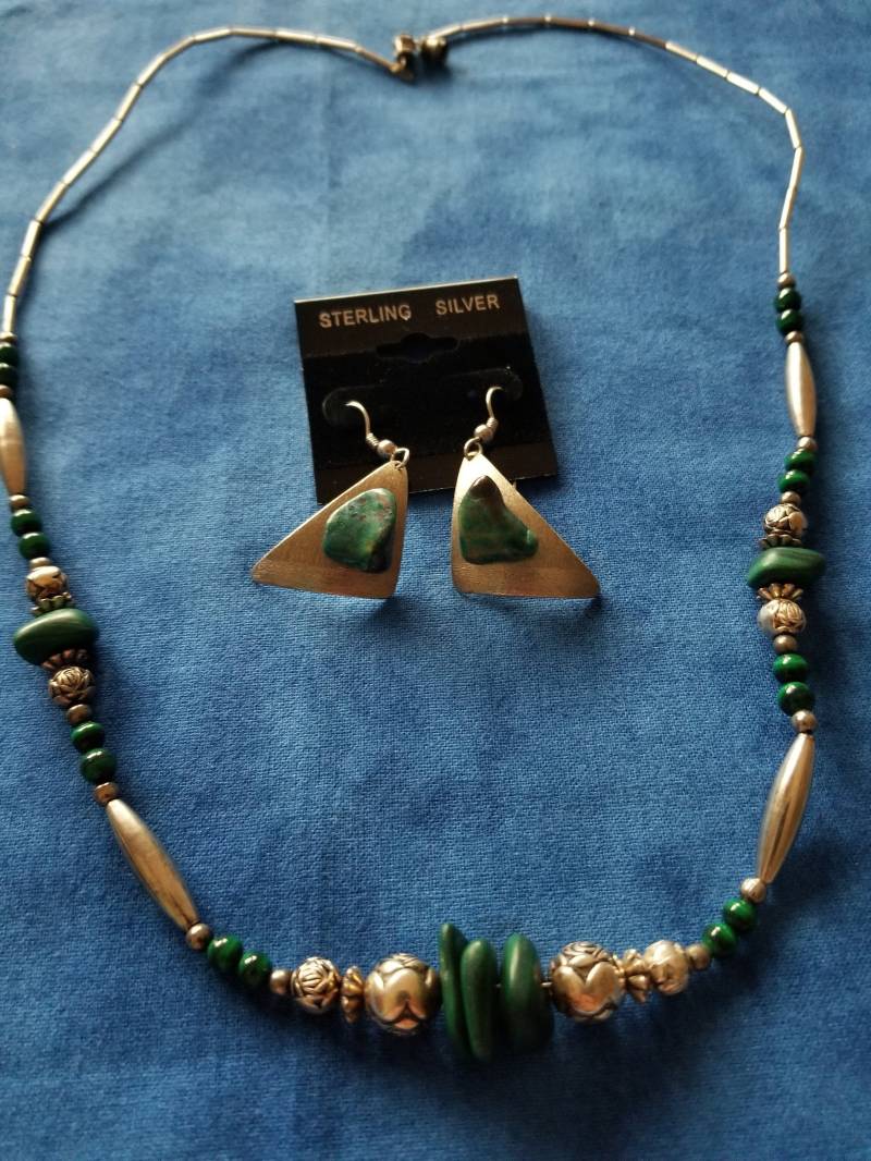 Cp233 Türkis Sterling Silber Halskette Mit Ohrringe - Vintage Cp233 Türkis Sterling Silber Halskette Mit Ohrringe - Vintage von JewelryByMissCarly