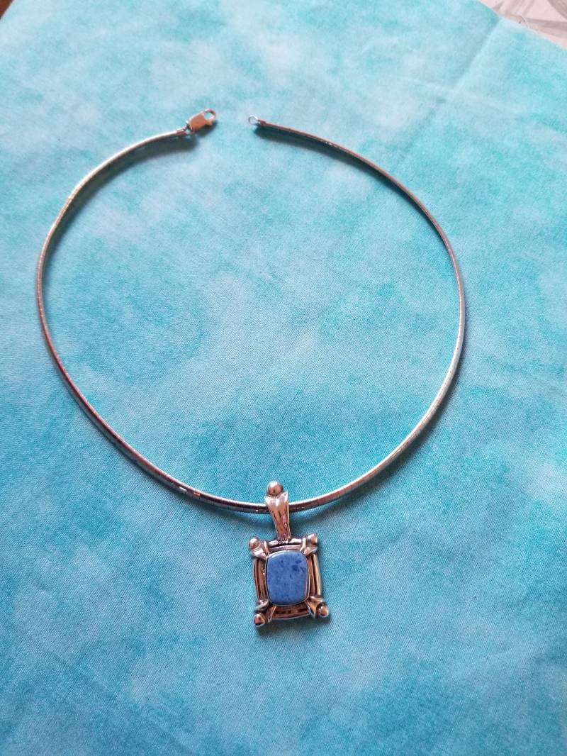 Cp248 Domed Omega Sterling Silber Kette Halskette Mit Anhänger Blauen Stein - Vintage Cp248 Domed Omega Sterling Silber Kette Halskette Mit Anhänger Blauen Stein - Vintage von JewelryByMissCarly