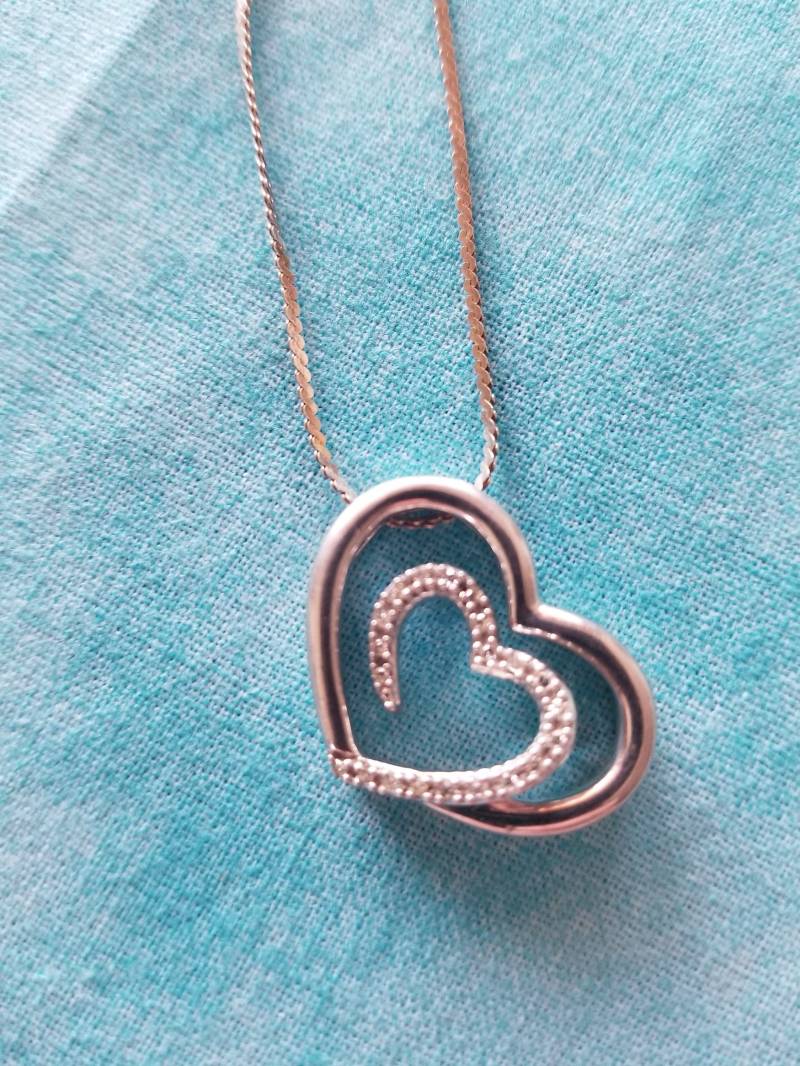 Cp305 Sterling Silber Herz Anhänger Mit Kleinen Cz S-Link Kette Cp305 Sterling Silber Herz Anhänger Mit Kleinen Cz S-Link Kette von JewelryByMissCarly