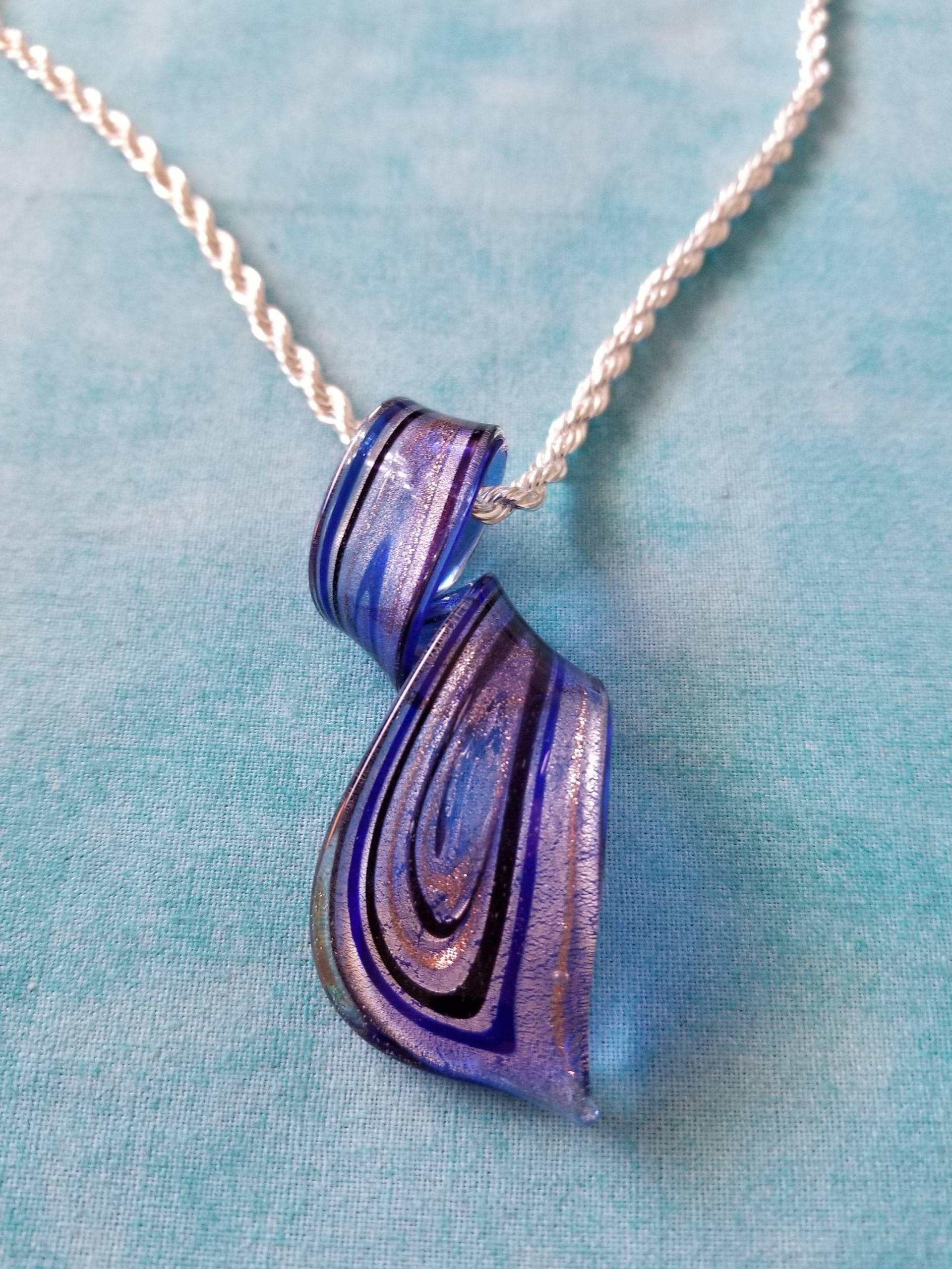 Cp458 Schwere Seil Kette Halskette in Sterling Silber Mit Murano Glas Anhänger Cp458 Schwere Seil Kette Halskette in Sterling Silber Mit Murano Glas Anhänger von JewelryByMissCarly