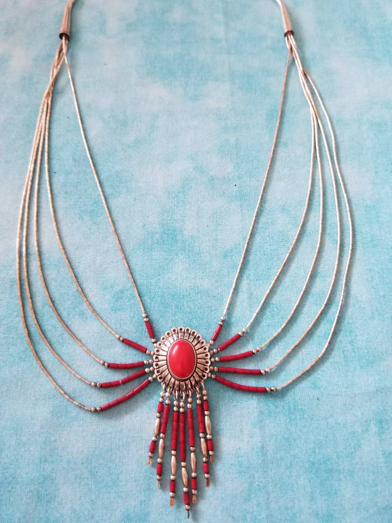 Cp471 Southwestern Liquid Silver Halskette Mit Korallenmitte Und Korallenperlen - Vintage Cp471 Southwestern Liquid Silver Halskette Mit Korallenmitte Und Korallenperlen - Vintage von JewelryByMissCarly