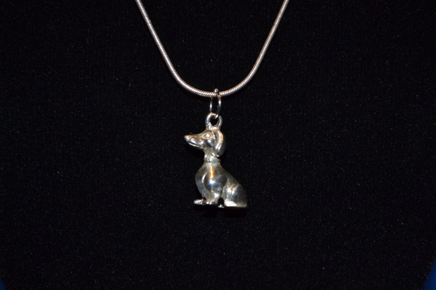 Dp018 Dackel Hund Sterling Silber Anhänger Mit Halskette - Vintage Dp018 Dackel Hund Sterling Silber Anhänger Mit Halskette - Vintage von JewelryByMissCarly