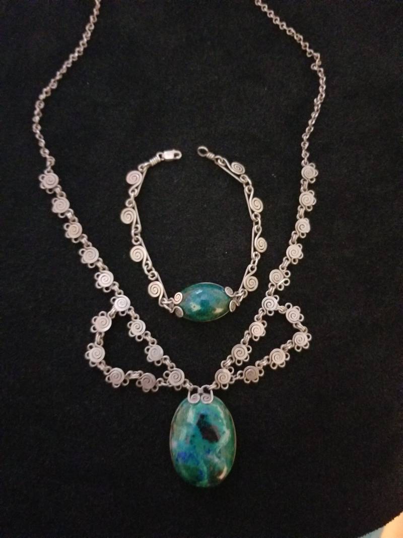 Dp440 Chrysokoll Türkis Sterling Silber Halskette Mit Passendem Armband - Vintage Dp440 Chrysokoll Türkis Sterling Silber Halskette Mit Passendem Armband - Vintage von JewelryByMissCarly