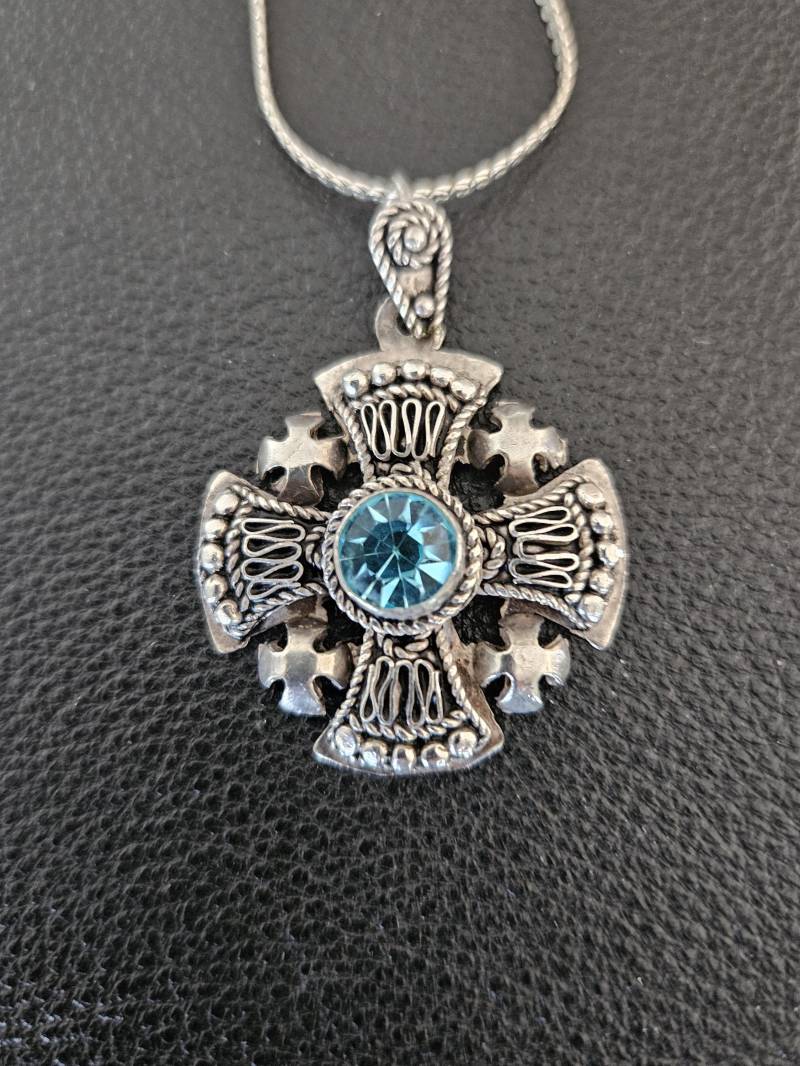 Dp841 Jerusalem Kreuz Mit Hell Blau Mittelstein in Sterling Silber Und S-Link Halskette - Vintage von JewelryByMissCarly