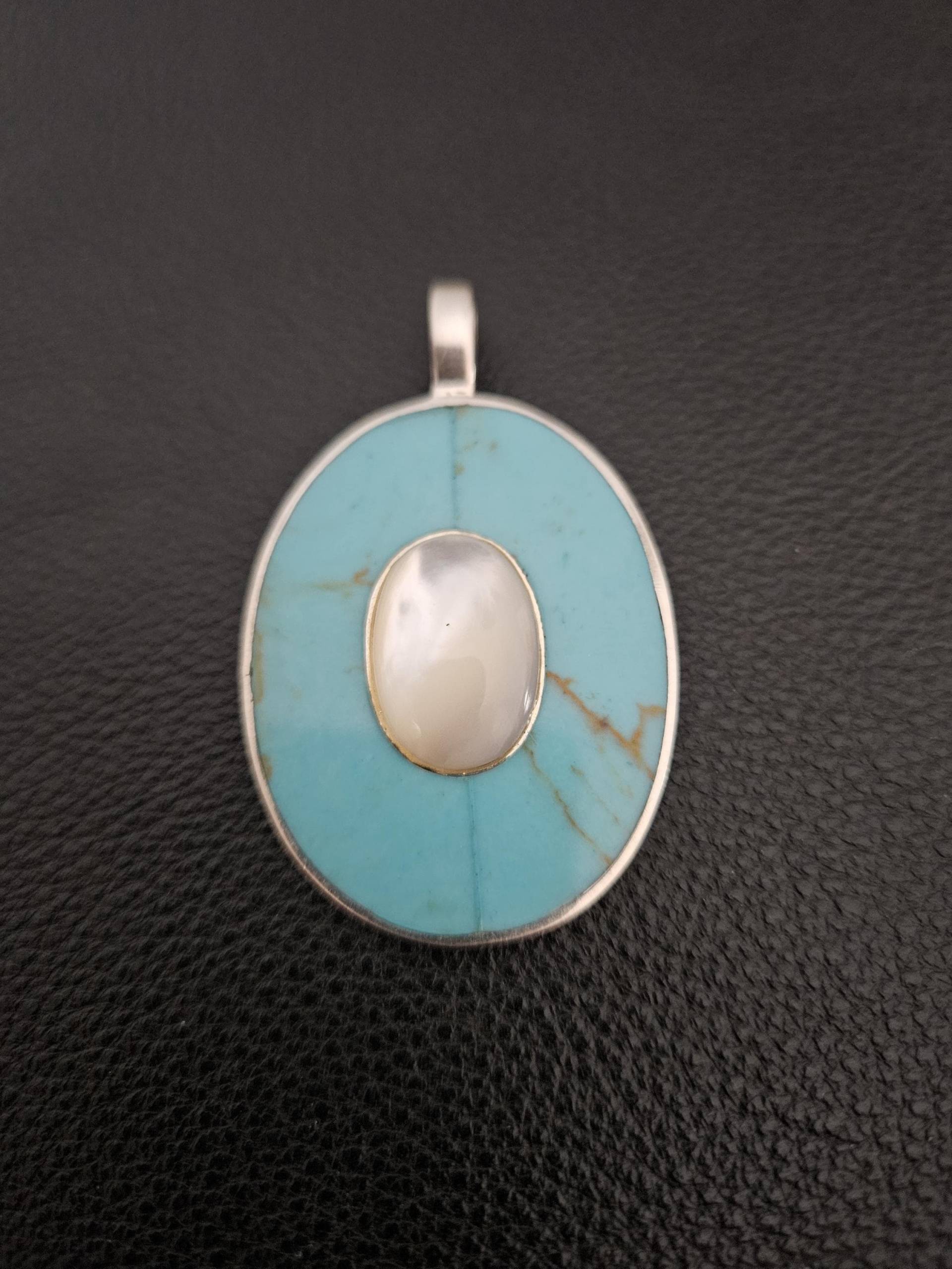 Vintage Silber Cabochon Mit Türkis Inlay Und Mabe Vintage Silber Cabochon Mit Türkis Inlay Und Mabe von JewelryByMissCarly