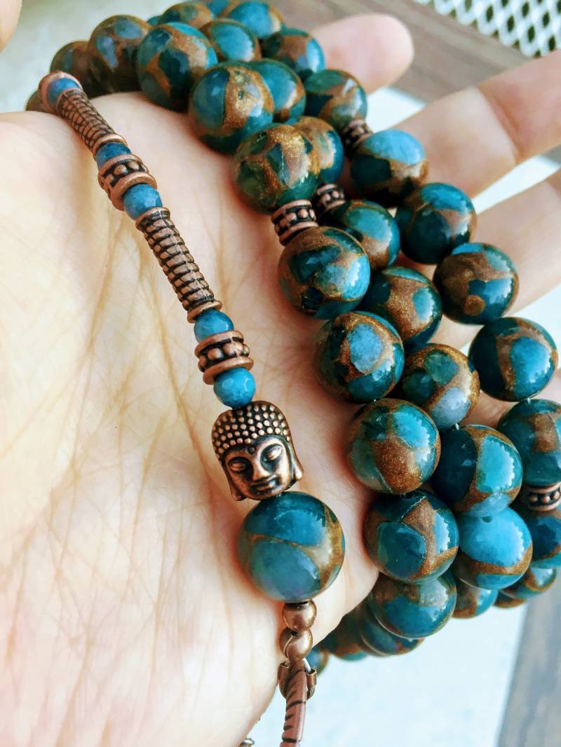 Blauquarz Kupfer Buddha Halskette Rustikal Boho Multistrand Statement Blauquarz Kupfer Buddha Halskette Rustikal Boho Multistrand Statement von JewelryBySmita