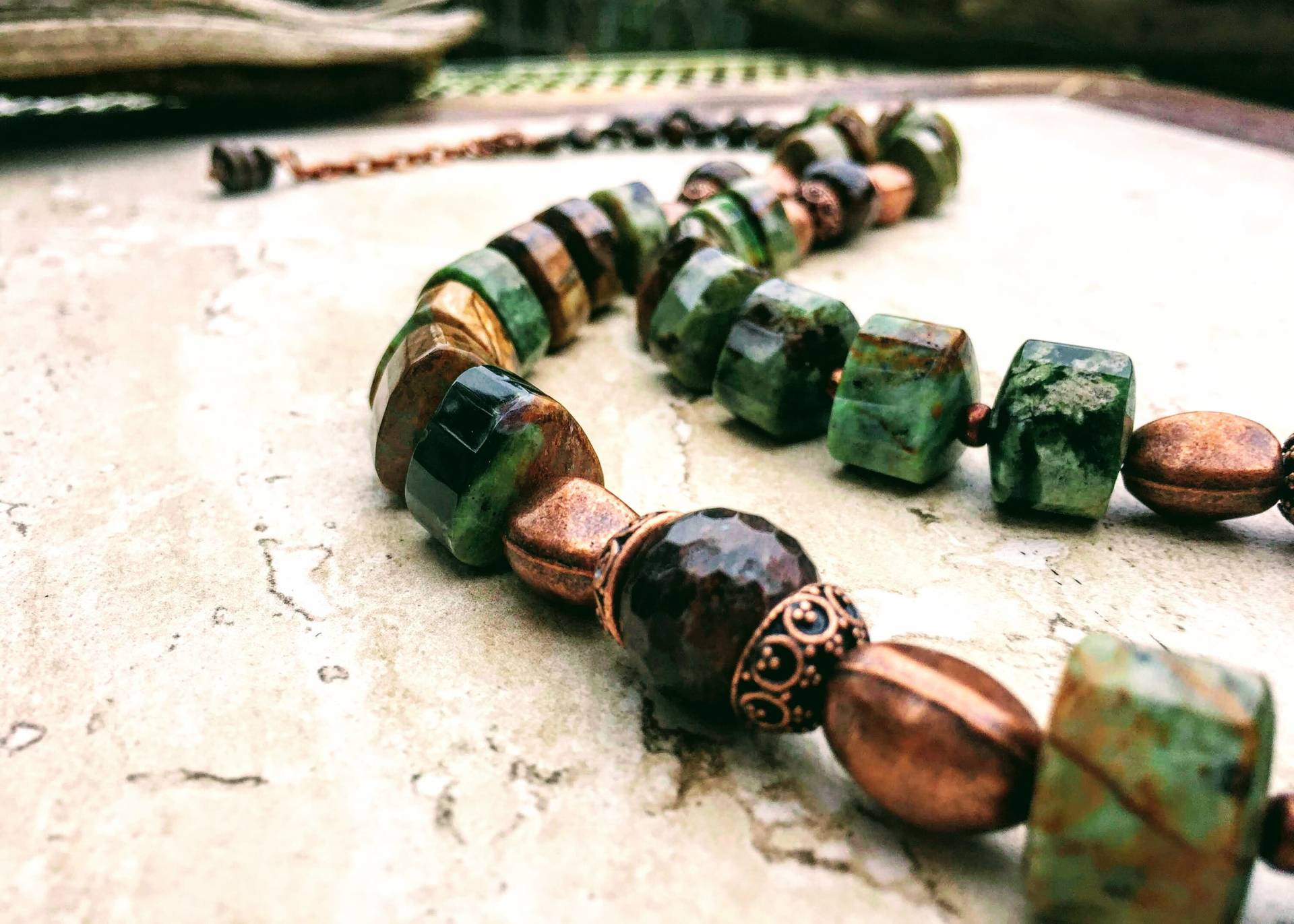 Lange Opalbronzite Kette Rustikale Kupfer Edelstein Perle Lange Opalbronzite Kette Rustikale Kupfer Edelstein Perle von JewelryBySmita
