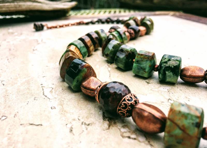 Lange Opalbronzite Kette Rustikale Kupfer Edelstein Perle von JewelryBySmita