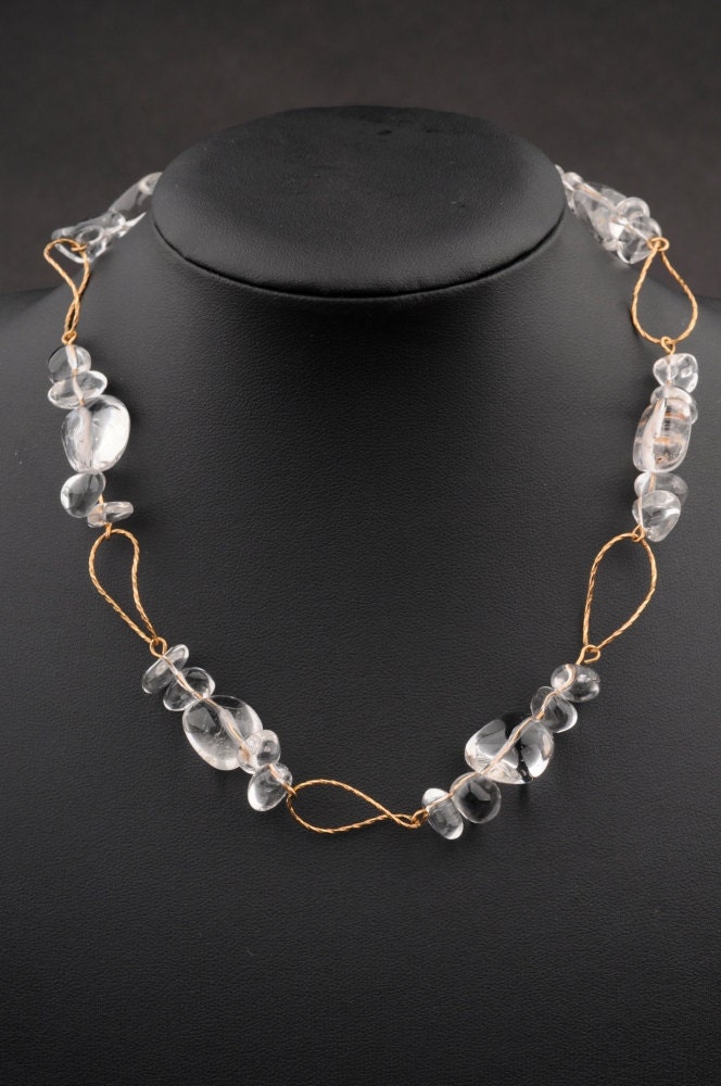 Perlen Halskette, Transparent Quartz Ungleiche Mit Gold Filled Draht Kurven, Statement, Elegant, Braut, Hochzeit von JewelryByVita