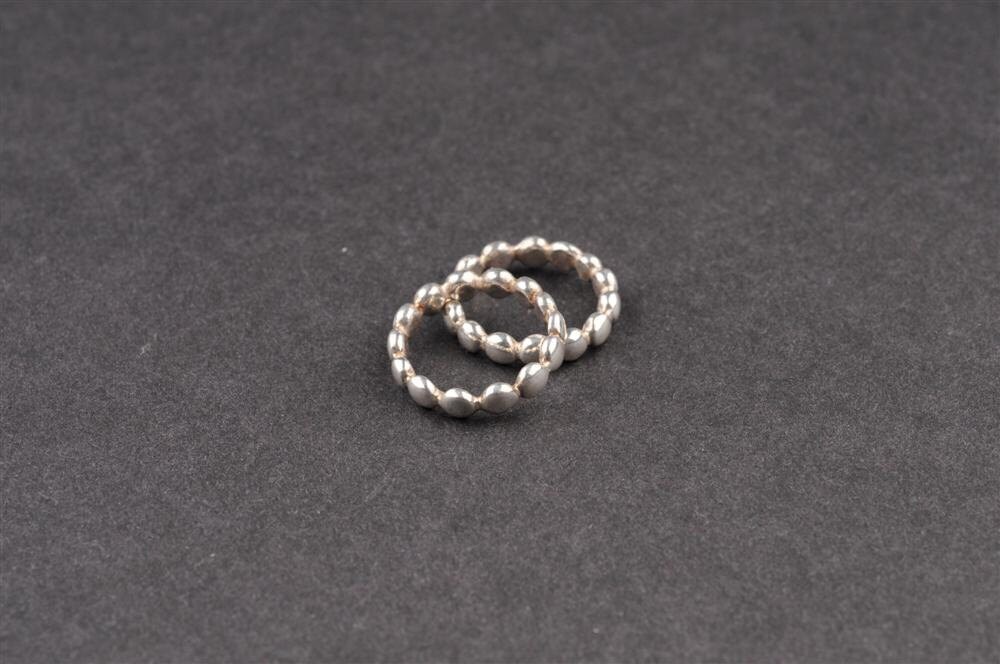 Silber Dünne Pebble Ring, Der Gelötete Kugeln Besteht, Für Jugendliche Und Frauen, Lässig, Valentine von JewelryByVita