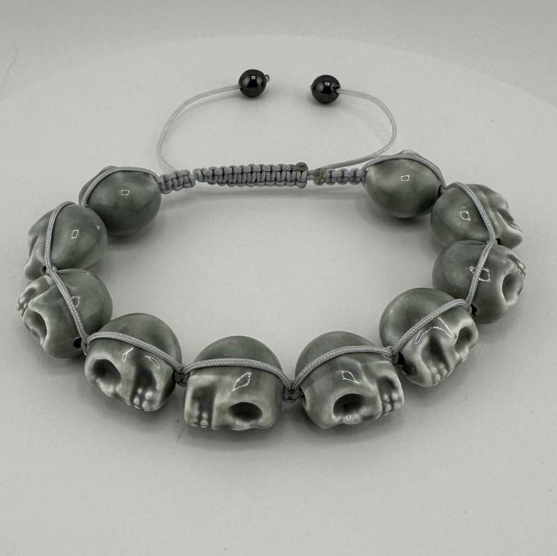 Totenkopf Armband Im Shamballa Stil Totenkopf Armband Im Shamballa Stil von JewelryByYadi