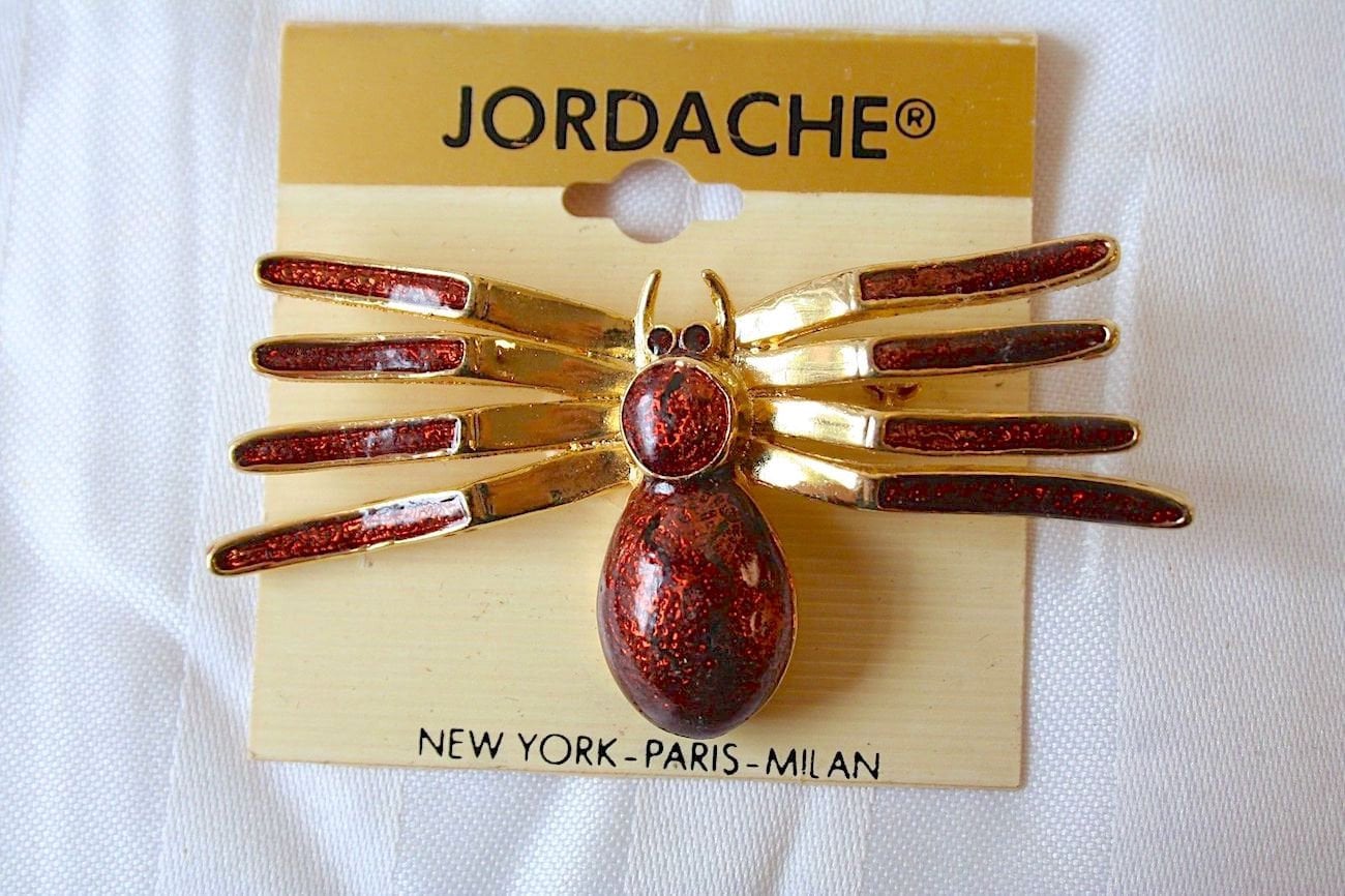 Riesige Jordache Jumping Spider New York Paris Rötlich Braune Emaille Spinne Brosche Pin Nos Karte Halloween Herbst 80Er Modeschmuck Boo von JewelryBygones