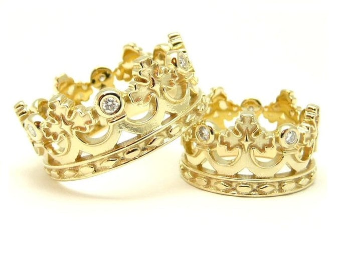 14K Krone Eheringe. Einzigartige Ringe. Paar Passende Eheringe Gold von JewelryEscorial