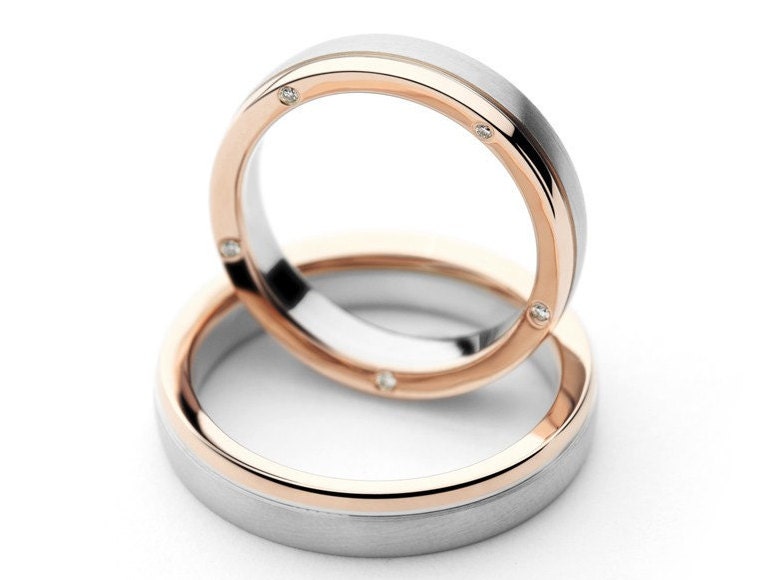 Diamant Eheringe. Trauringe Mit Diamanten. Eheringe Für Sie Und Ihn. Passende Trauringe. Paar von JewelryEscorial