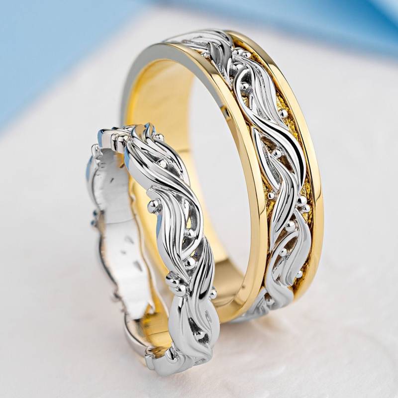Einzigartige Eheringe Set. Goldene Trauringe. Reben Seine Und Ihre Eheringe. Passendes Bänder Im Vintage Stil von JewelryEscorial