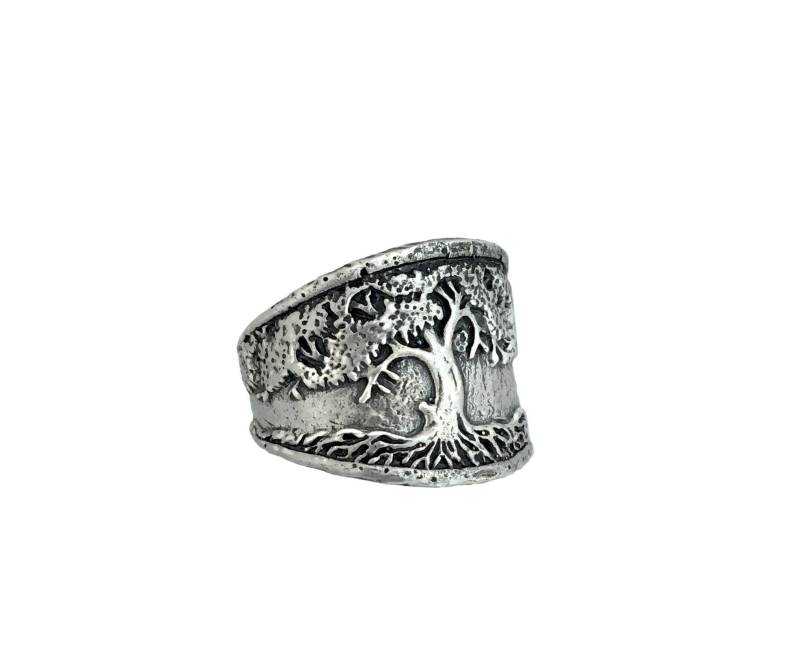 Lebensbaum Bandring Mit Gravur "All Things Change & We With Them" in Sterling Silber Lebensbaum Bandring Mit Gravur "All Things Change & We With Them" in Sterling Silber von JewelryEvolutionShop