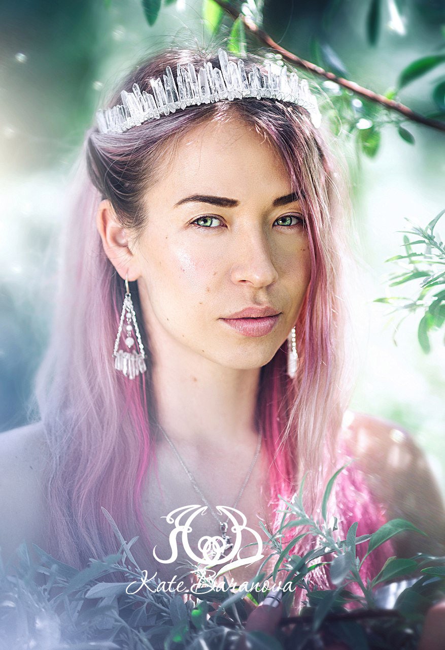 Rohe Quarz-Kristall-Krone, Meerjungfrau-Quarz-Tiara, Rohe Kristallkrone, Eiskönigin-Krone, Kristall-Kopfschmuck, Klare Tiara von JewelryFashionArt