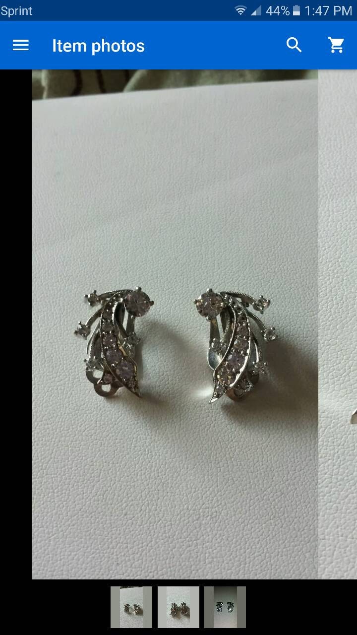 Schöne Vintage Sterling Silber Cz Ohrclips -Jf Schöne Vintage Sterling Silber Cz Ohrclips -Jf von JewelryGaloreGifts