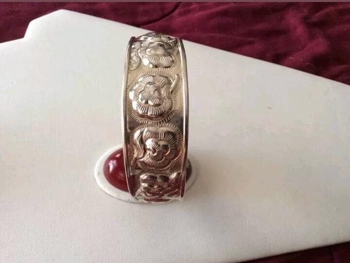 Vintage Sterling Silber Designer Signiert Ds 3D Blumen Manschette Armband-Jf Vintage Sterling Silber Designer Signiert Ds 3D Blumen Manschette Armband-Jf von JewelryGaloreGifts