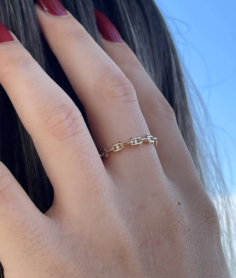 14K Gold 10 Stein Diamant Eternity Ring/0.10 Ctw Ehering Stapelbarer Geschenk von JewelryGkrFine