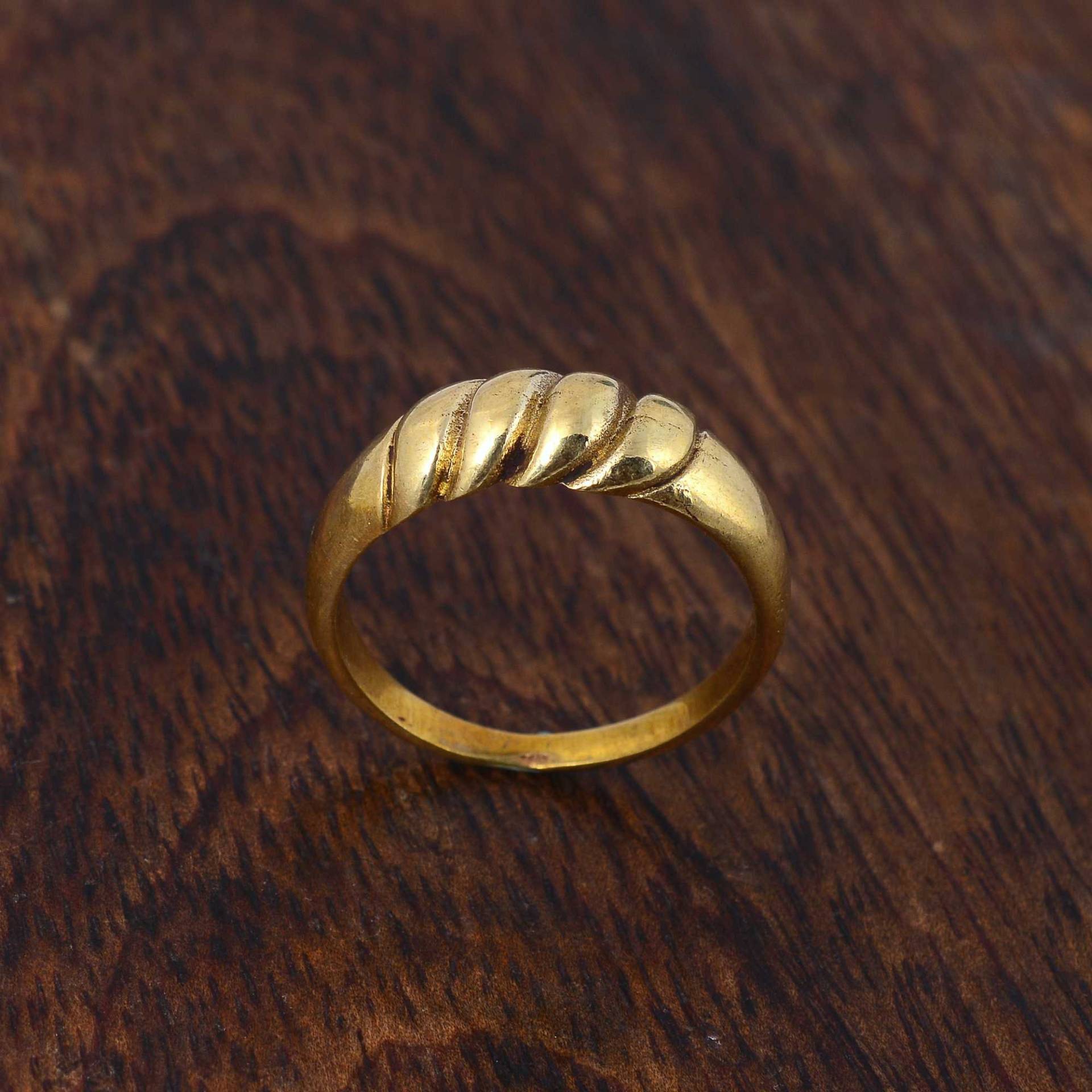 Gold Ring, Geschenk Für Frau, Boho Ring Frauen, Stapelbare Den Finger, Frau von JewelryIndiaArt