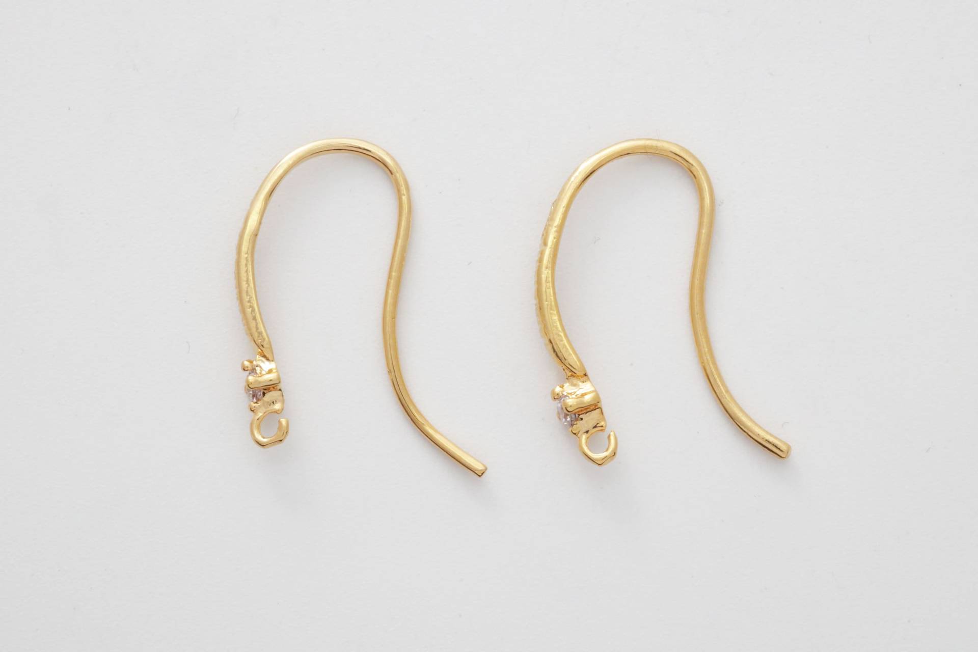 Ohrhaken Mit Zirkonia Offenem Glieder, N32-G3, 2 Stk. | 1 Paar, 18mm Lang, 2, 3mm Cz, 16K Vergoldetes Messing, Nickelfrei, Ohrringherstellung Ohrhaken Mit Zirkonia Offenem Glieder, N32-G3, 2 Stk. | 1 Paar, 18mm Lang, 2, 3mm Cz, 16K Vergoldetes Messing, Nickelfrei, Ohrringherstellung von JewelryKorea