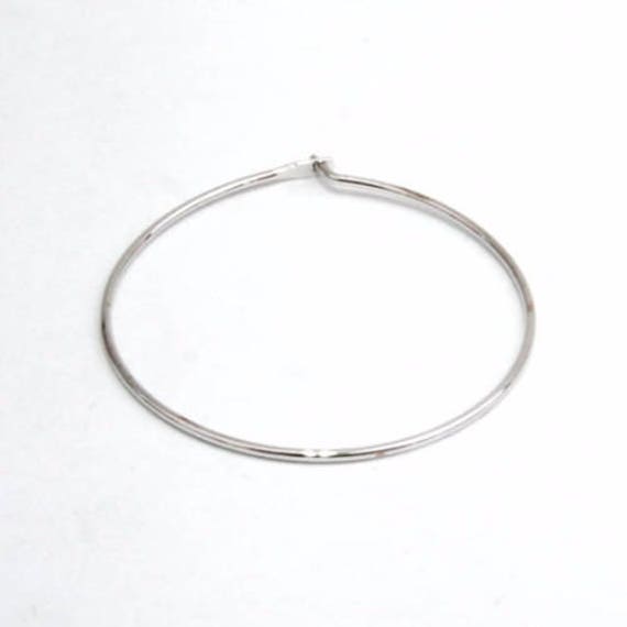 Ohrringe Machen Hoop, E3-R1, 20 Stk, 0, 7x30mm, Runde Rhodiniertes Messing, Minimalist Ohrring Perlen, Hoop Herstellung Ohrringe Machen Hoop, E3-R1, 20 Stk, 0, 7x30mm, Runde Rhodiniertes Messing, Minimalist Ohrring Perlen, Hoop Herstellung von JewelryKorea