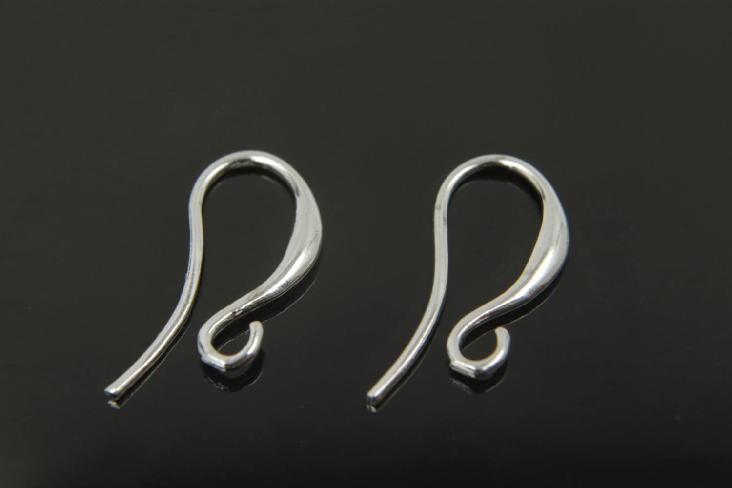 Ohrringhaken, Nickelfrei, E8-R5, 10 Stück | 5 Paare, 17x8mm, Original Rhodiniertes Messing, Schmuckkomponente, Ohrringherstellungskomponente Ohrringhaken, Nickelfrei, E8-R5, 10 Stück | 5 Paare, 17x8mm, Original Rhodiniertes Messing, Schmuckkomponente, Ohrringherstellungskomponente von JewelryKorea