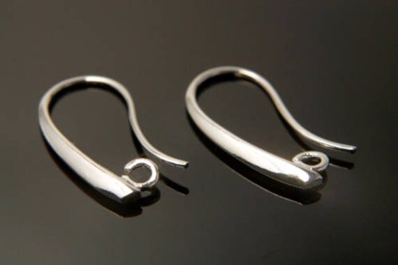 Ohrring Haken W/Link, Nickel Frei, E7-R1, 10 Stück, 20 X 11 Mm, Rhodiniertes Messing, Haken, Komponente, Zubehör Ohrring Haken W/Link, Nickel Frei, E7-R1, 10 Stück, 20 X 11 Mm, Rhodiniertes Messing, Haken, Komponente, Zubehör von JewelryKorea