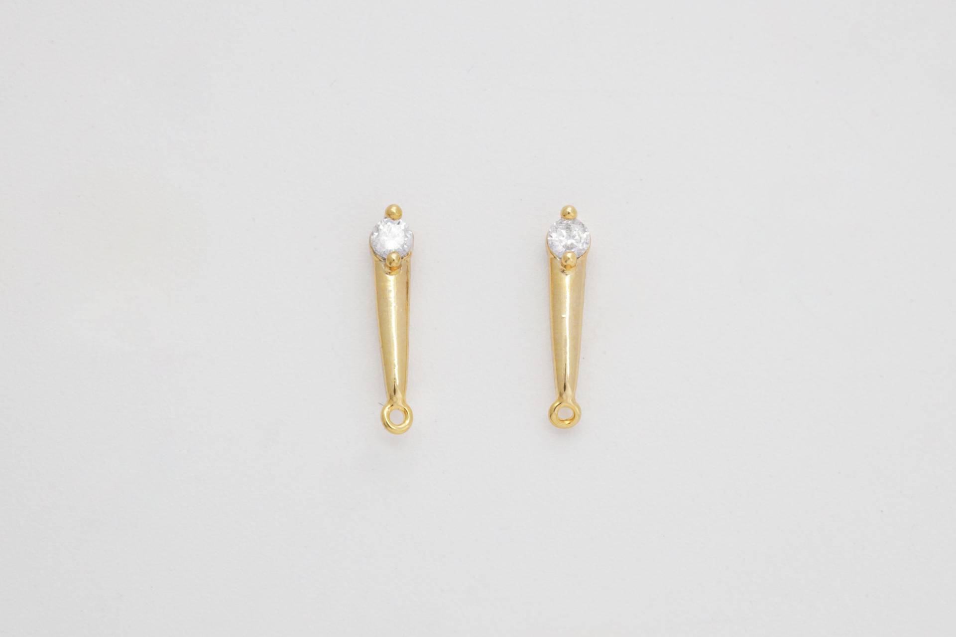 Tiny Spike Cubic Post W/Enge Verbindung, Nickel Frei, N31-P7, 2 Stück, 16K Vergoldetes Messing, Dainty Post, Minimalist Ohrringe Tiny Spike Cubic Post W/Enge Verbindung, Nickel Frei, N31-P7, 2 Stück, 16K Vergoldetes Messing, Dainty Post, Minimalist Ohrringe von JewelryKorea