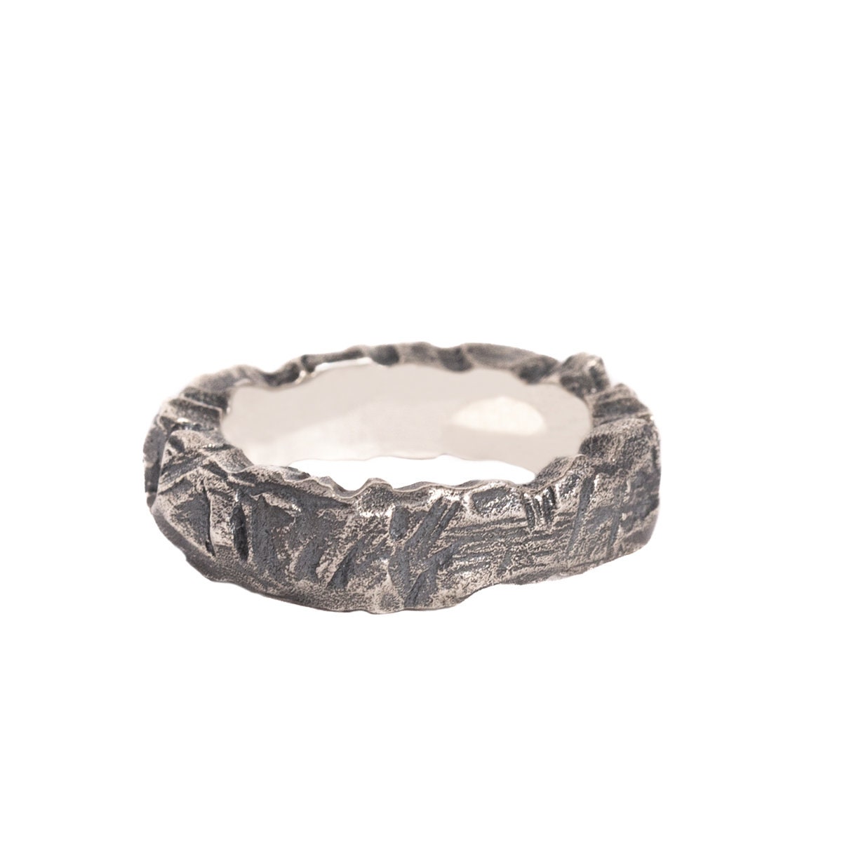 Großer Rustikaler Ring, Strukturierter Unisex-Ring, Robuster Bandring, Gehämmerter Handgefertigter Schmuck Für Männer Und Frauen, Ehering von JewelryLabBali