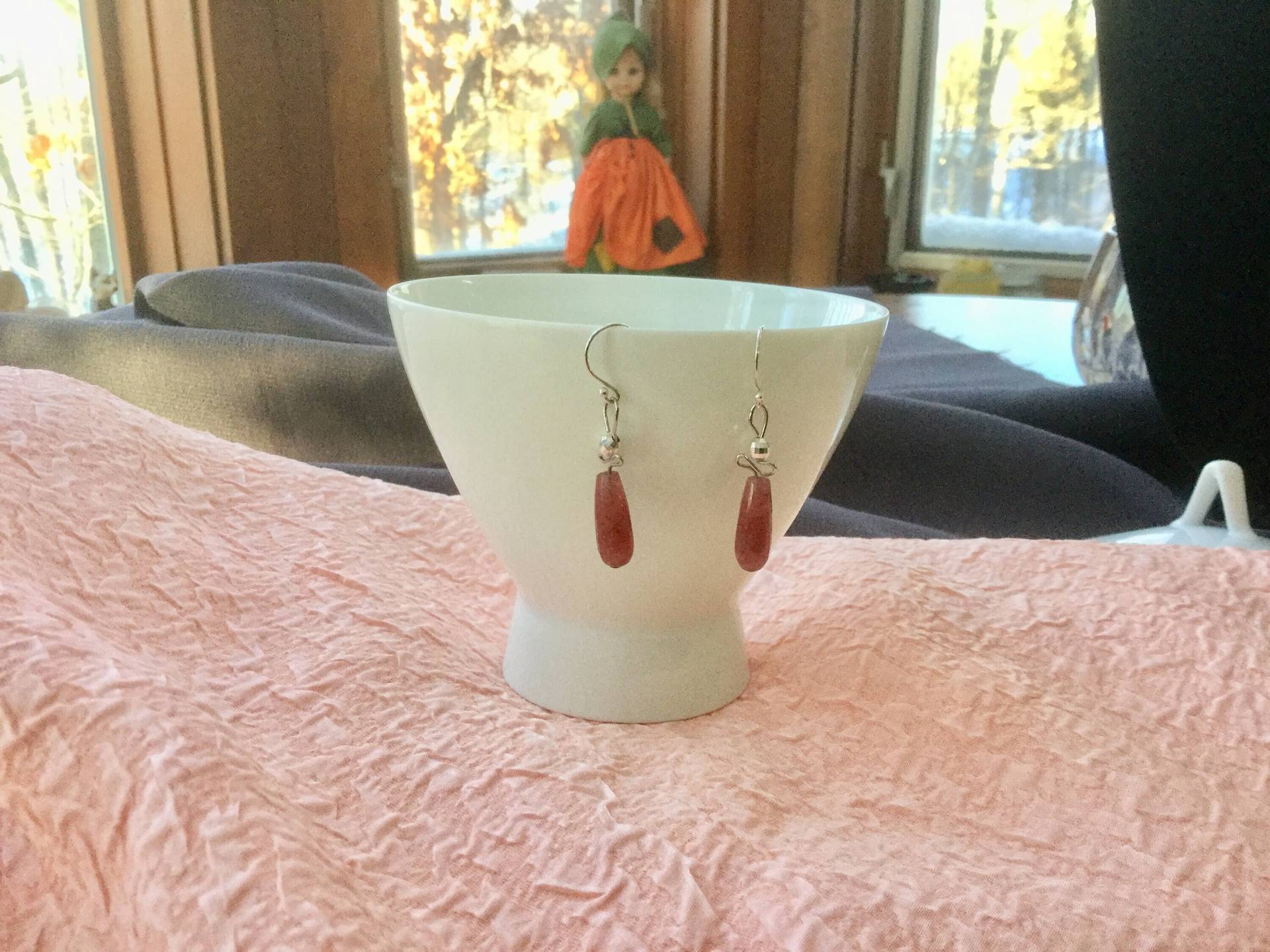 Rosa Muskovit Ohrringe Sterlingsilber Bogen Akzente von JewelryLoveRocks